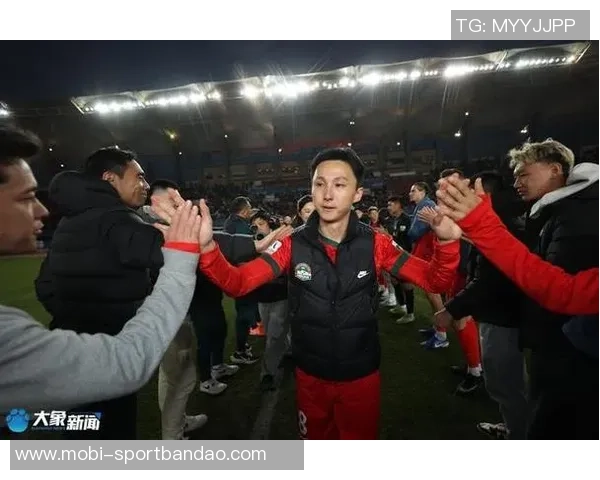 尹鸿博宣布明天将迎来最后一场中超比赛因伤选择退役